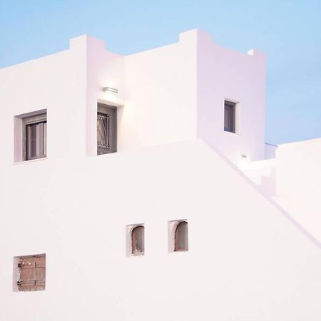 Sunny Studio W.Breathtaking Naxos Views In Isterni Lägenhet Isterni  Exteriör bild